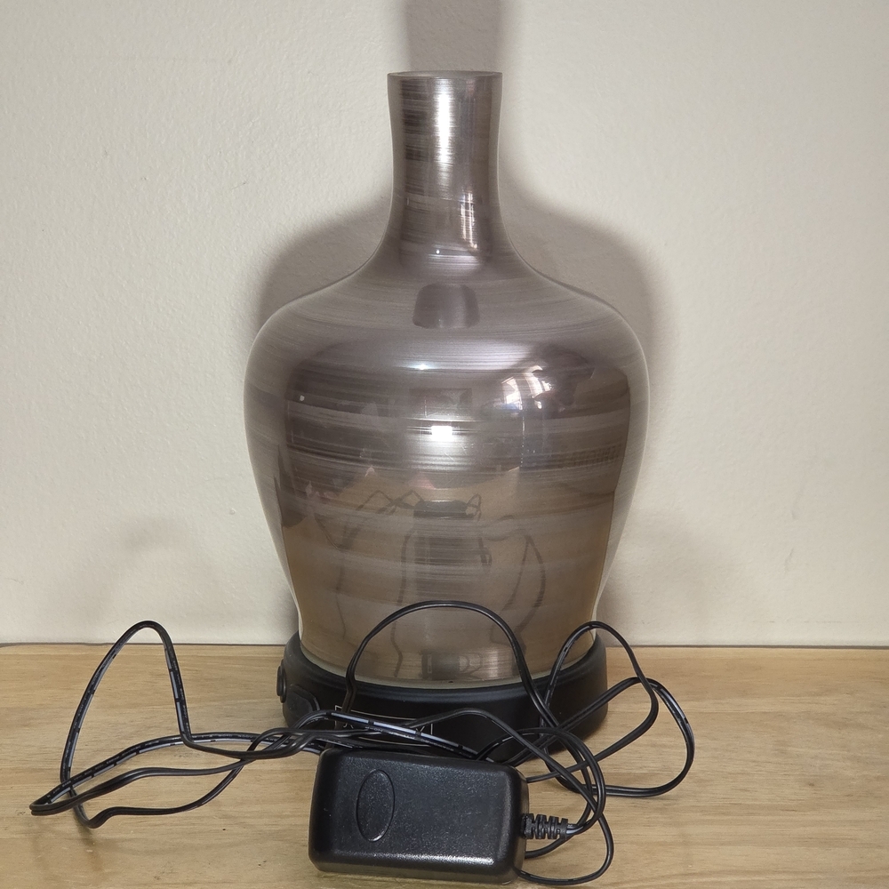 Scentsy Evolve Diffuser Complete With Boxes - Picture 2 of 4
